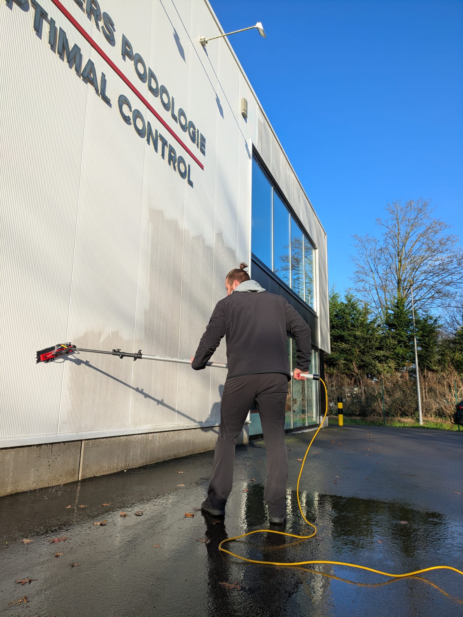 Glasbewassing door Veys Ramenservice